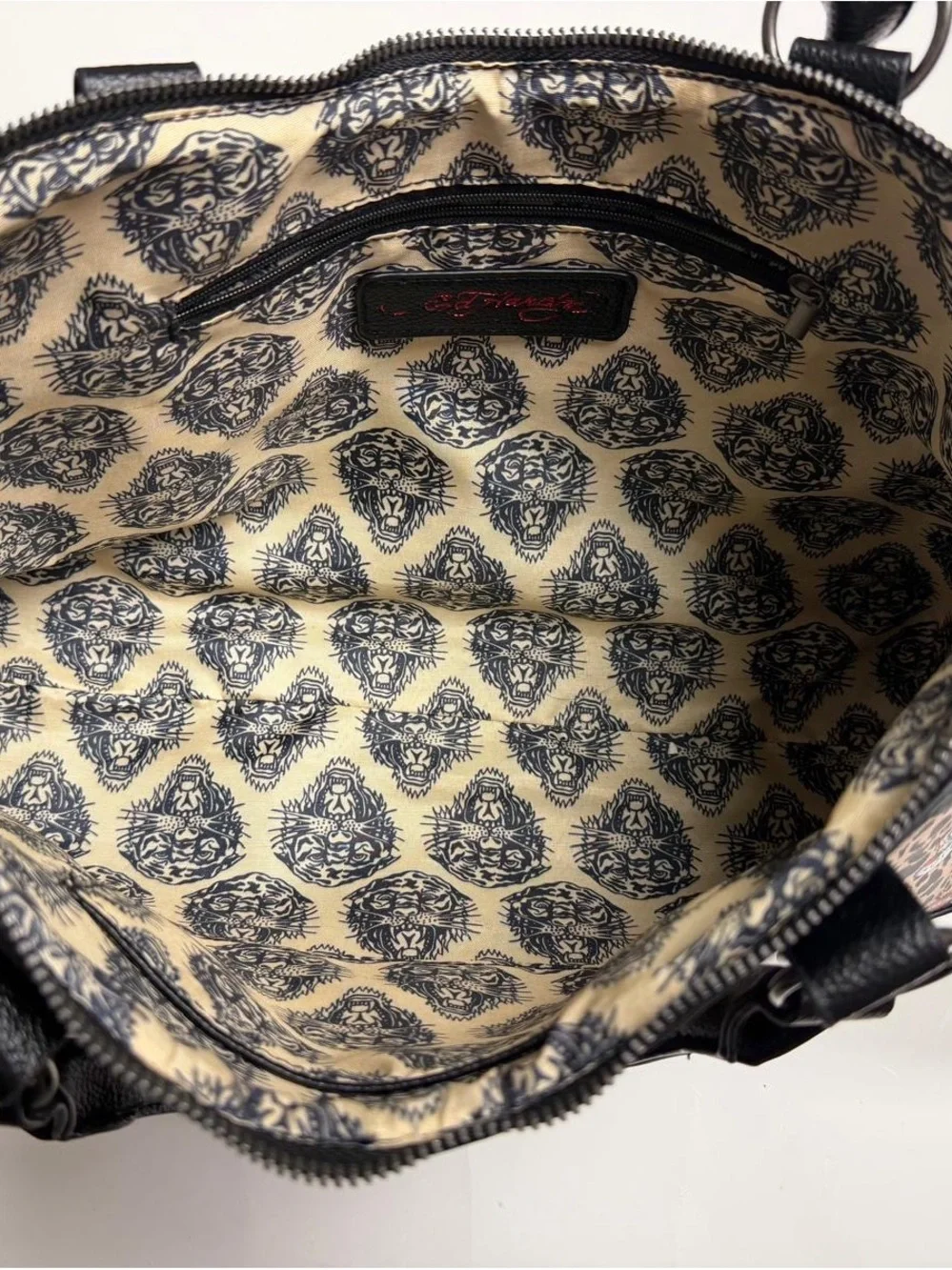 Ed Hardy Black & Leopard Skull-Print Shoulder Bag